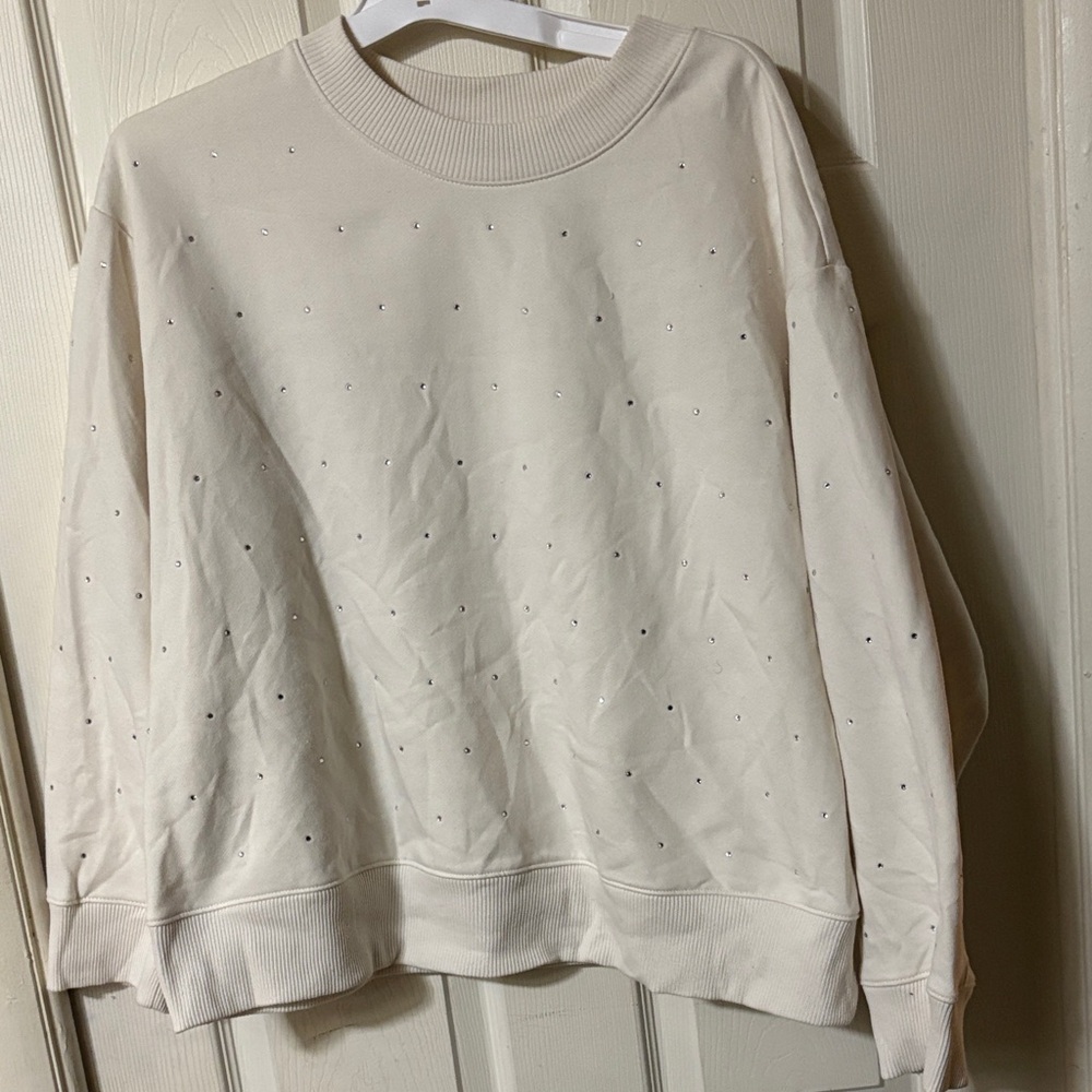 Elegant Cream Sweater with Rhinestone Embellishments